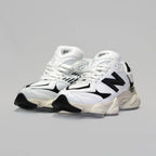 NEW BALANCE 9060 BLANCA NEGRA