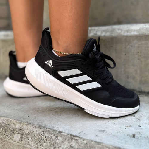 ADIDAS BOUNCE NEGRA BLANCA