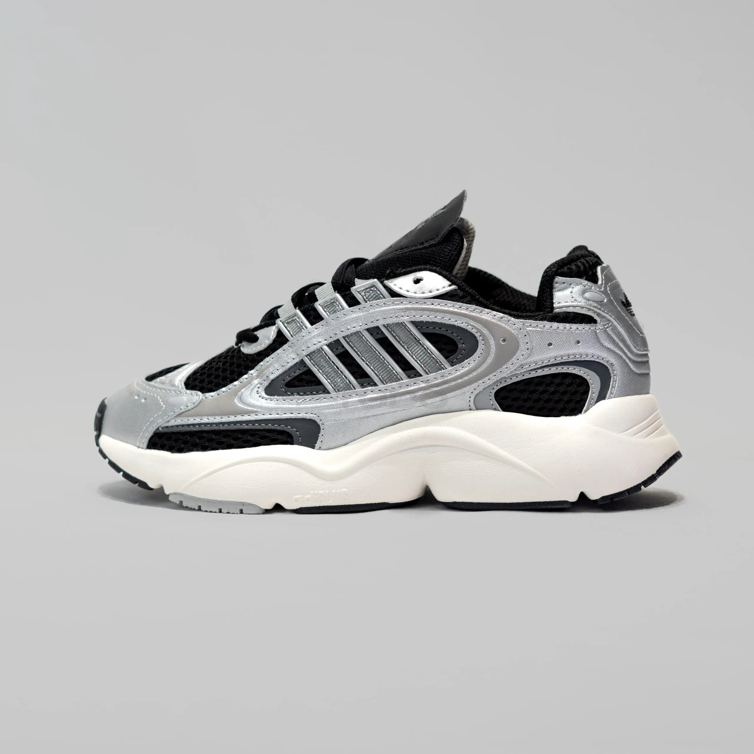 ADIDAS OZMILLEN NEGRA GRIS