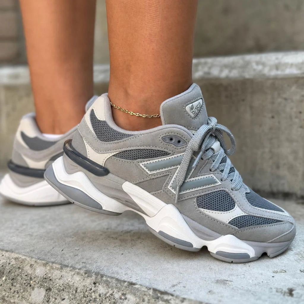 NEW BALANCE 9060 GRIS BLANCA