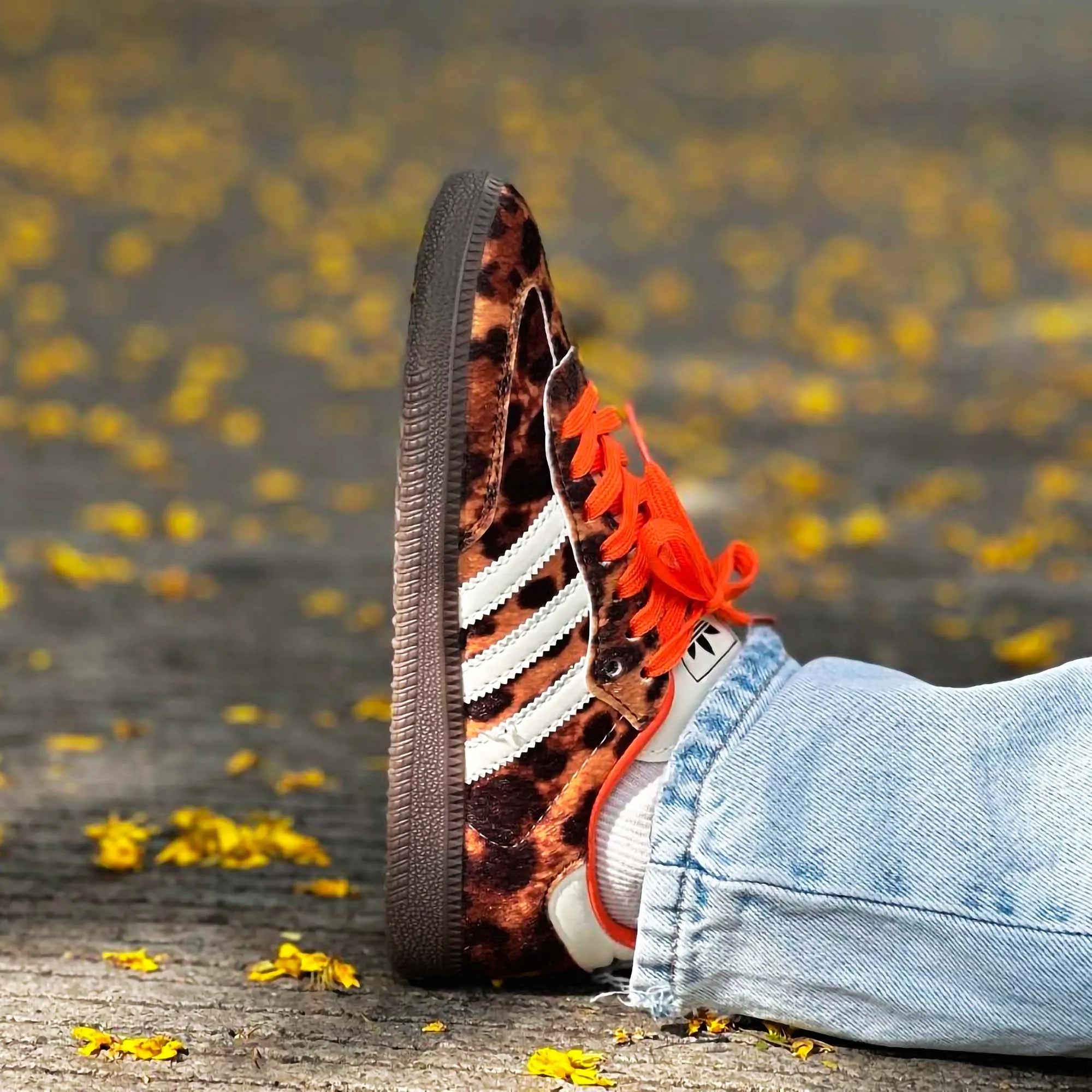 ADIDAS SAMBA NARANJA ANIMALPRINT