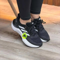 ADIDAS SUPERMAGMA NEGRA BLANCA