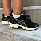ASICS GEL 1130 NEGRA BEIGE
