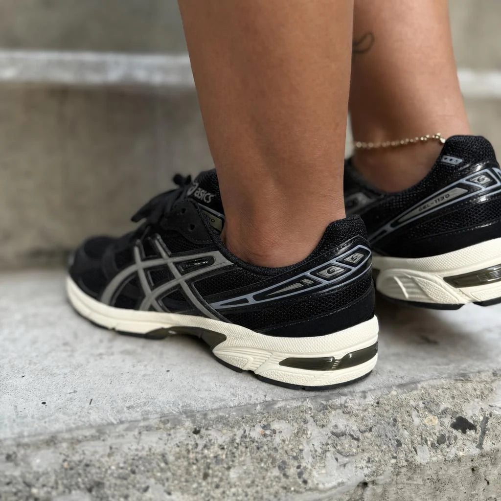 ASICS GEL 1130 NEGRA BEIGE