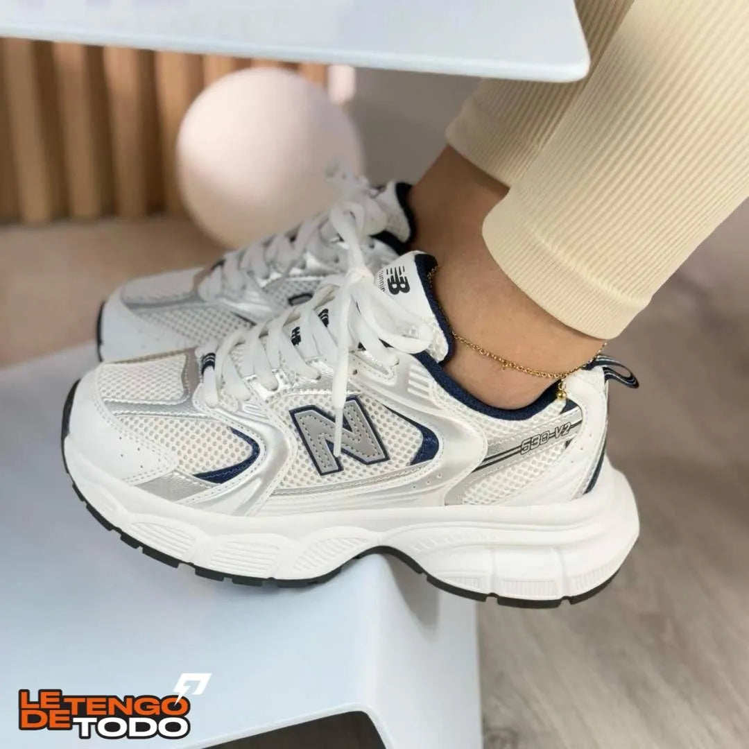 NEW BALANCE 530 PLATAFORMA BLANCA AZUL OSCURO