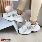 NEW BALANCE 530 PLATAFORMA BLANCA AZUL OSCURO