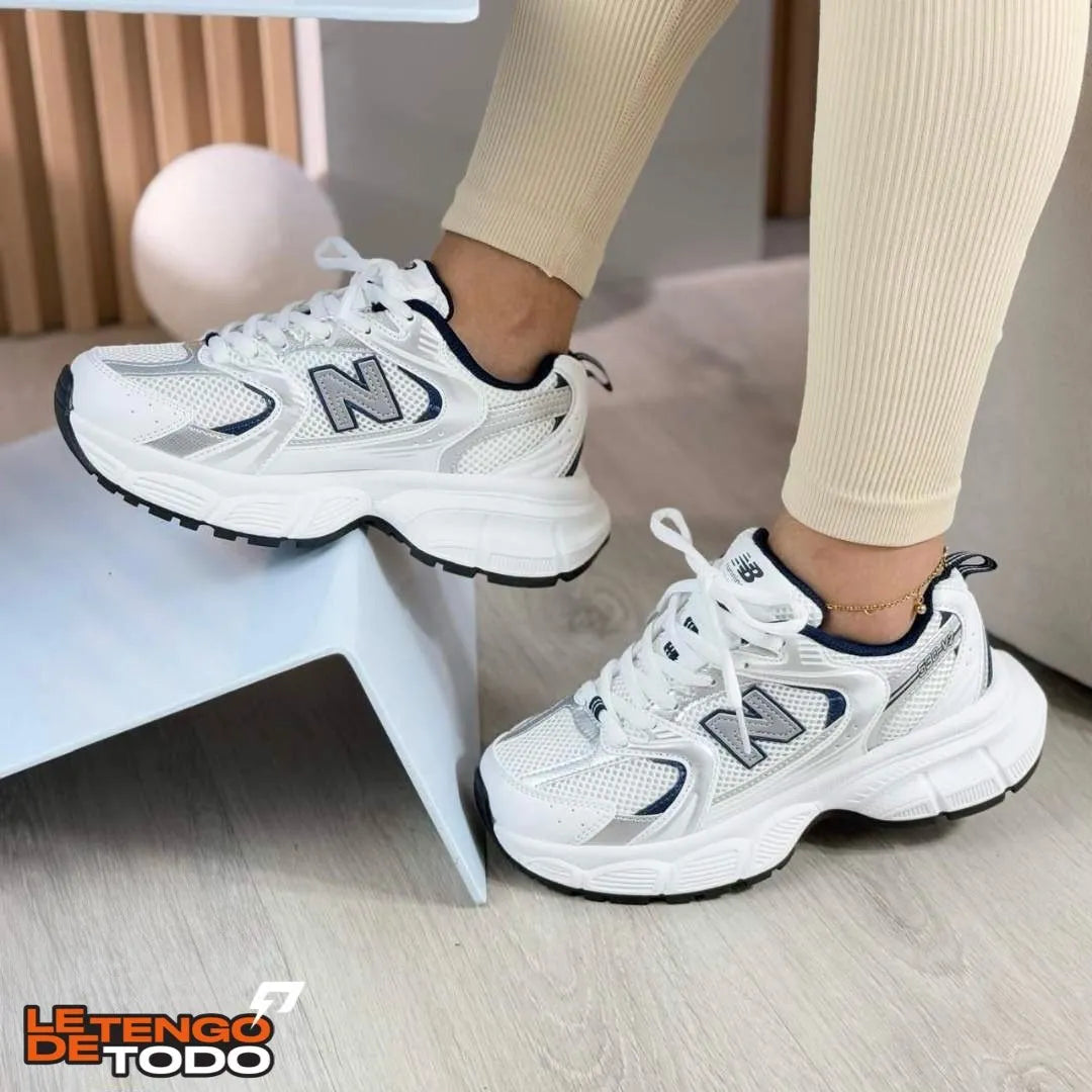 NEW BALANCE 530 PLATAFORMA BLANCA AZUL OSCURO