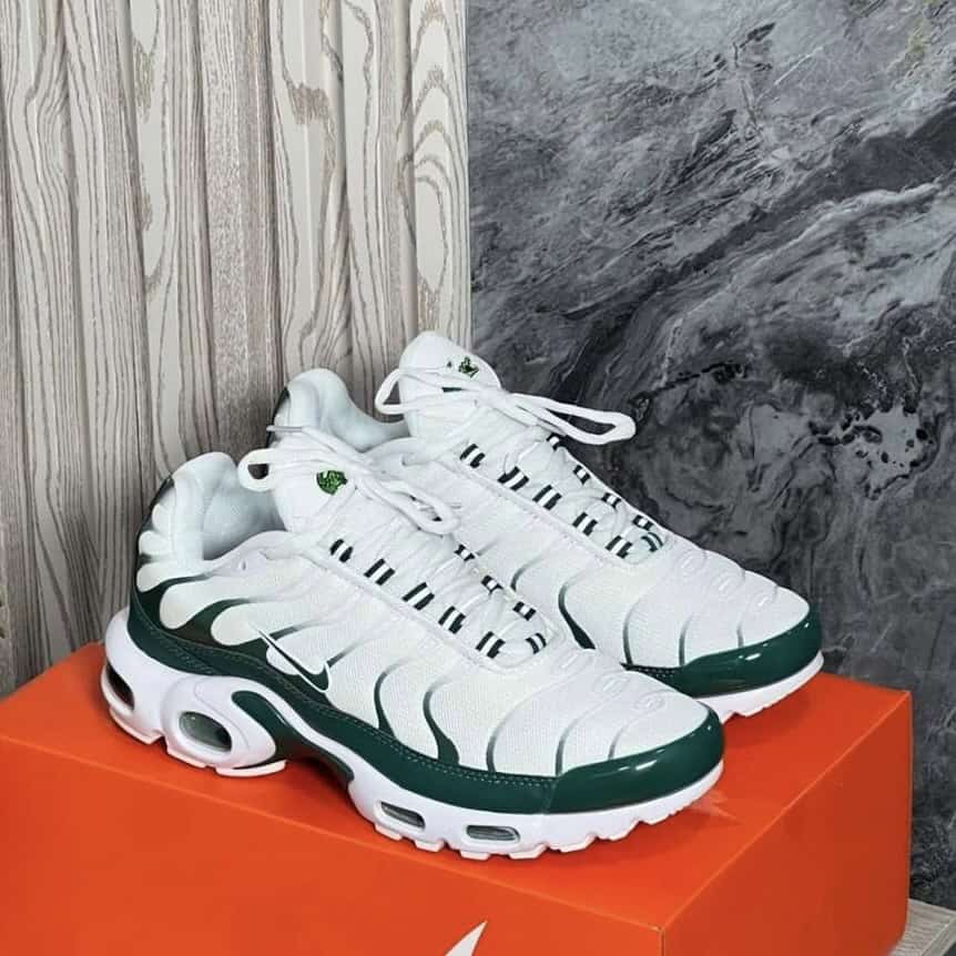 NIKE TN LACOSTE
