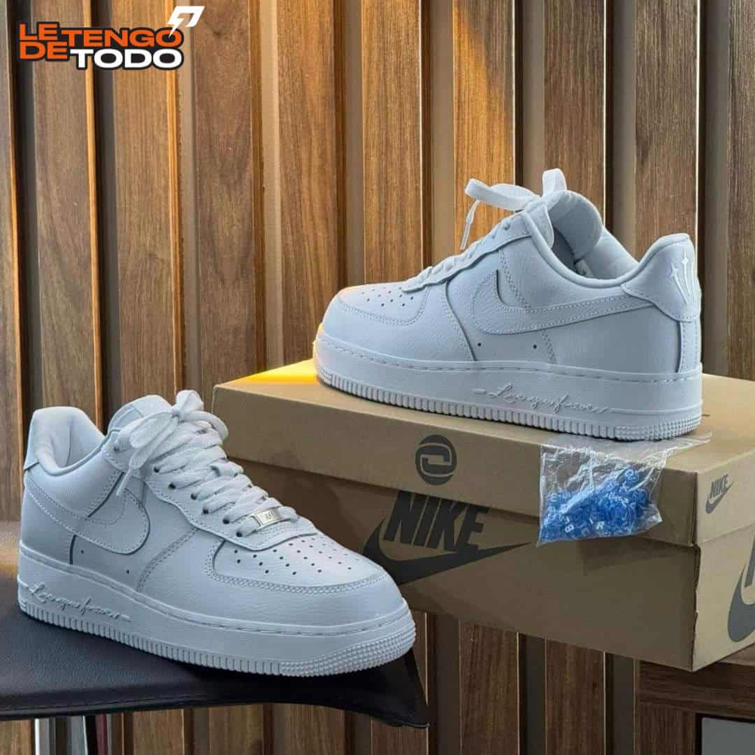 NIKE AIR FORCE ONE DRAKE