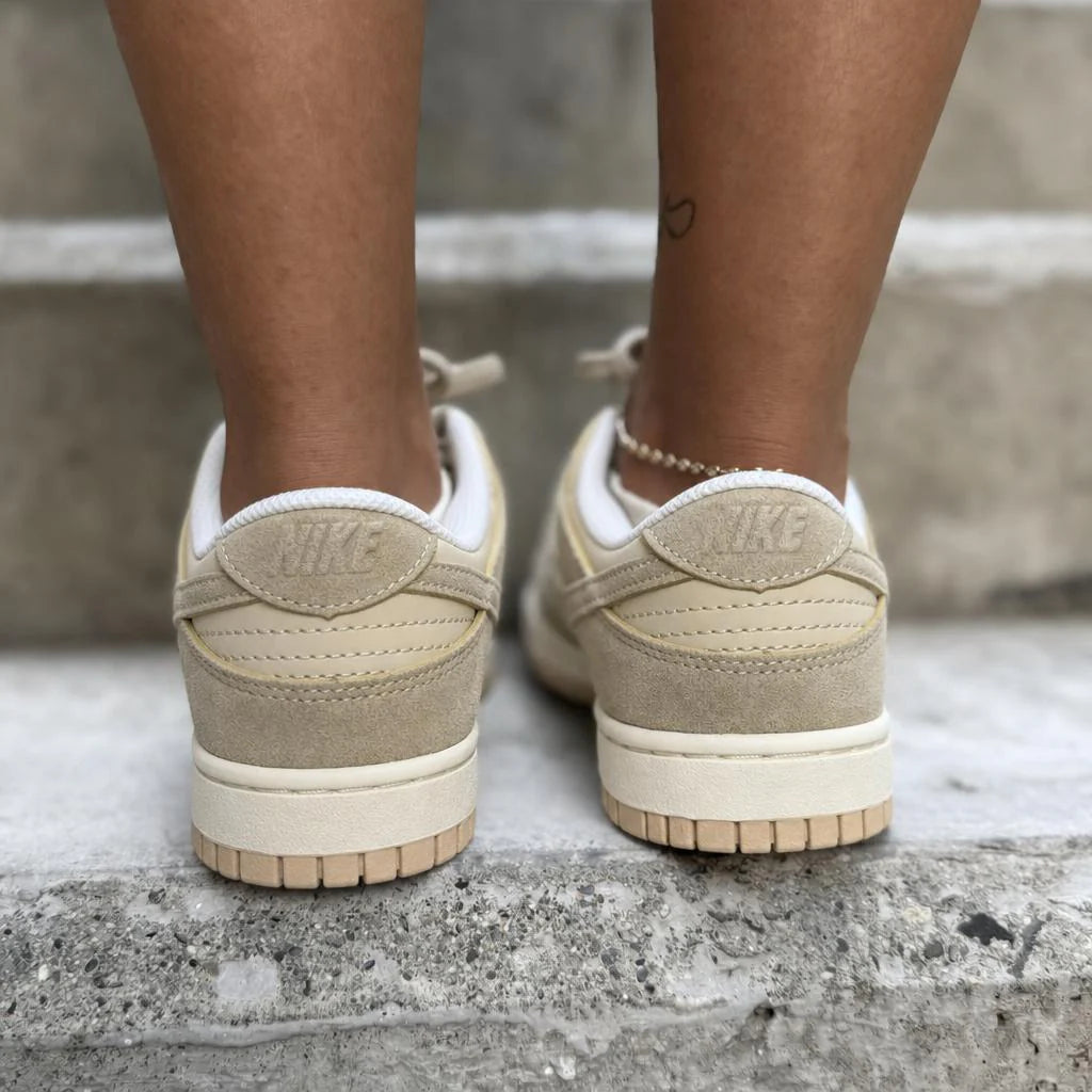 NIKE DUNK CAFE GAMUZA