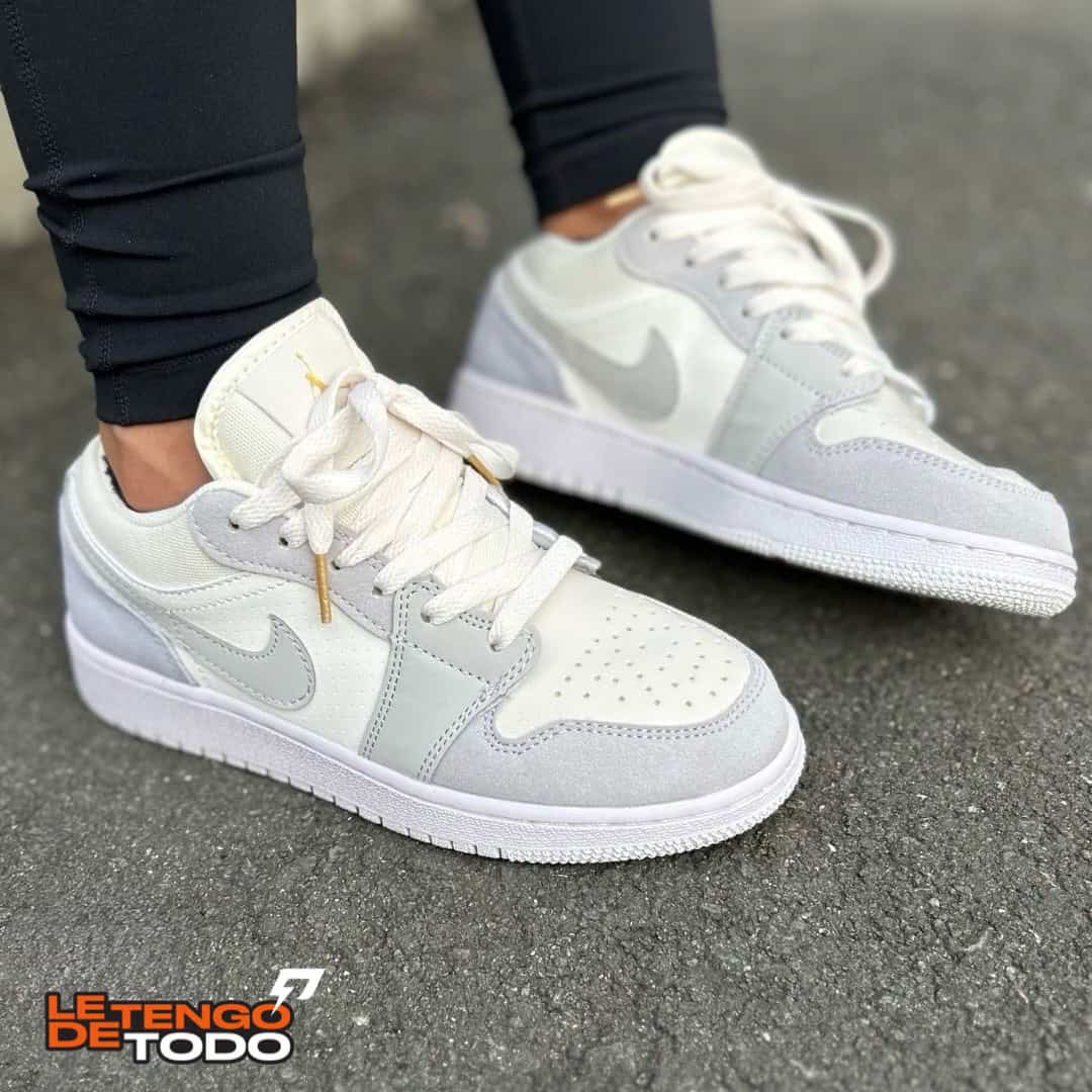 JORDAN RETRO 1 LOW PARIS