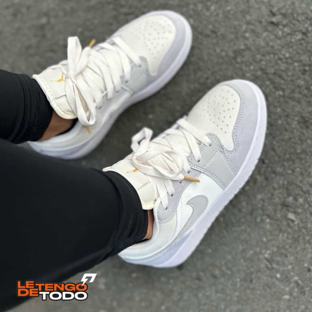 JORDAN RETRO 1 LOW PARIS