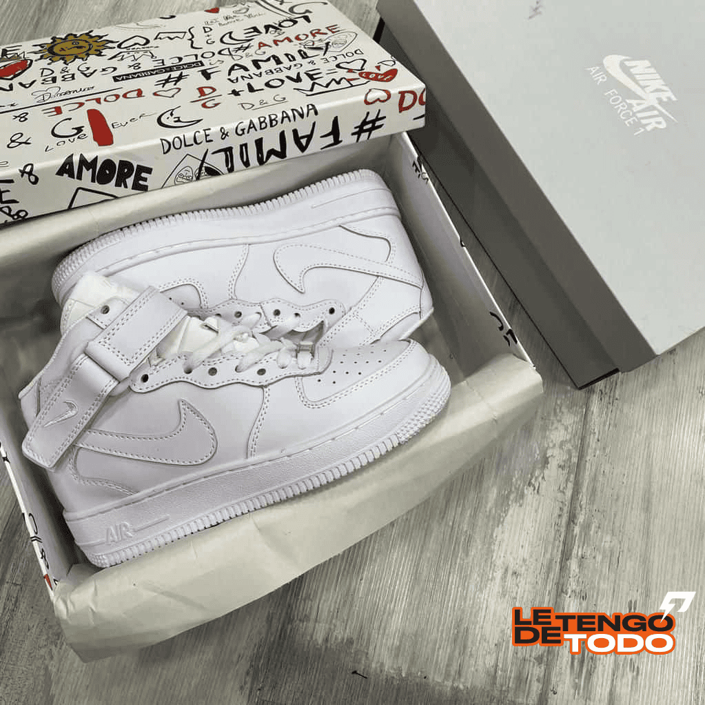 NIKE AIR FORCE ONE BOTA CLASICA