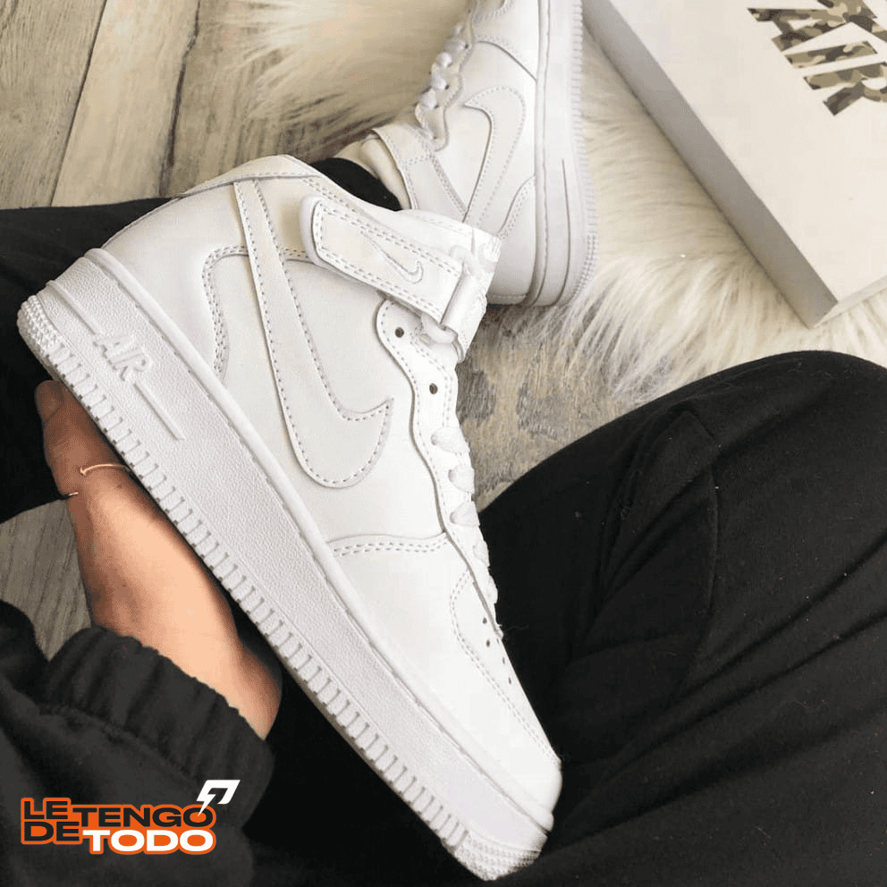 NIKE AIR FORCE ONE BOTA CLASICA