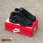 NIKE TN NEGRA