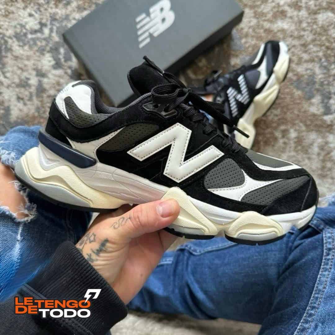 NEW BALANCE 9060 NEGRA BLANCA