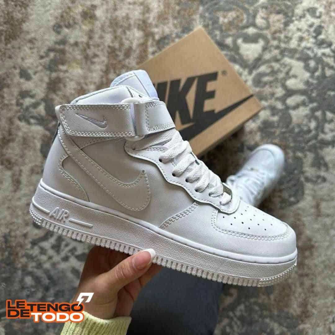 NIKE AIR FORCE ONE BOTA CLASICA