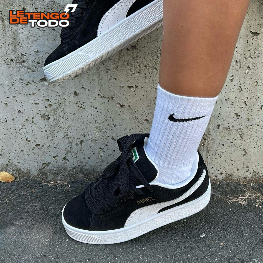PUMA SUEDE XL NEGRA BLANCA
