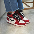 JORDAN RETRO 1 BLANCA ROJA DIAMANTES