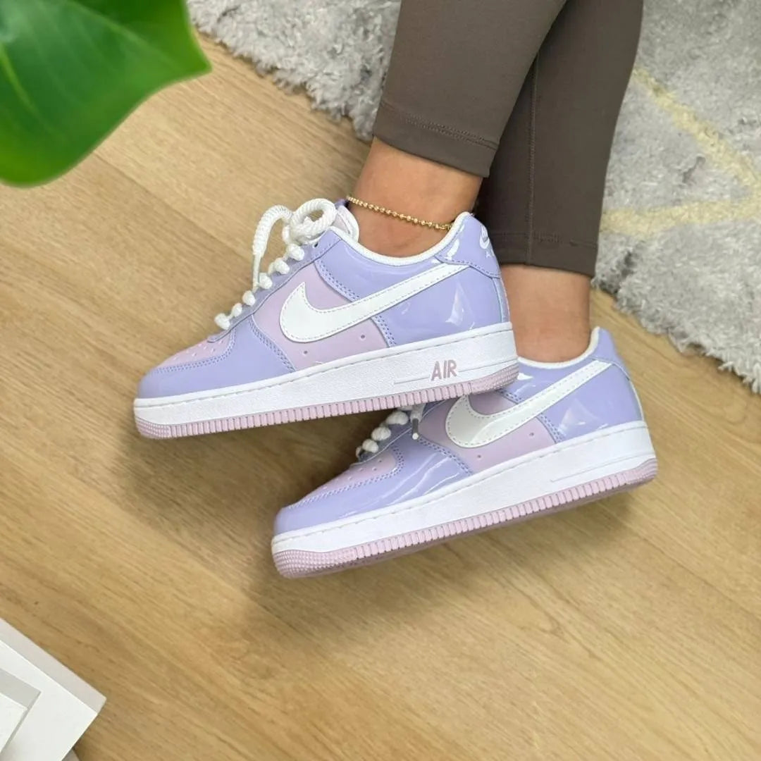NIKE AIR FORCE ONE CHAROL MORADA