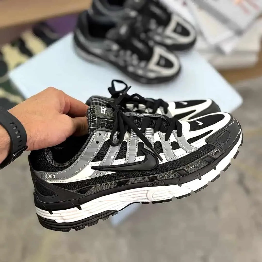 NIKE P-6000 GRIS NEGRA