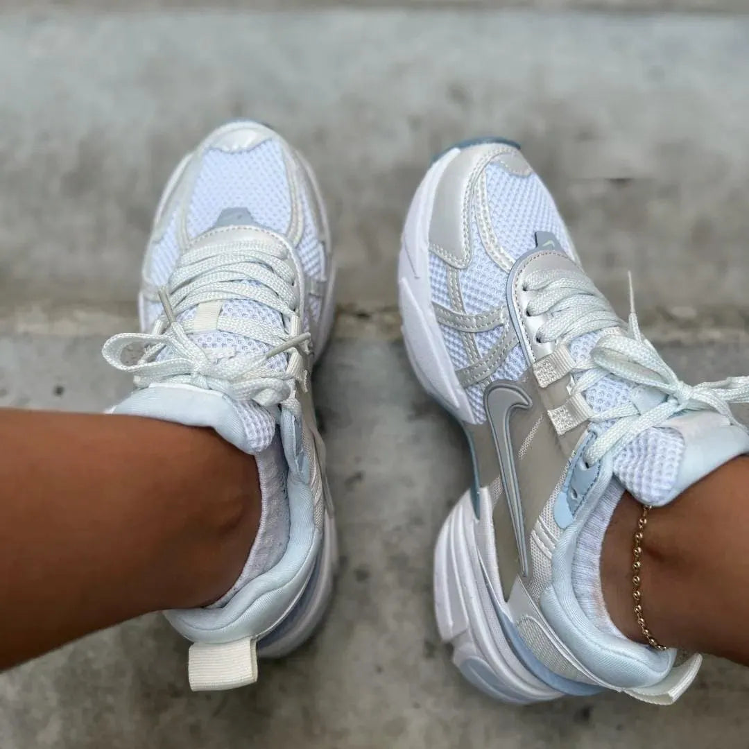 NIKE V2K BLANCA AZUL