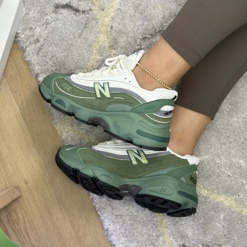 NEW BALANCE 1000 BLANCA VERDE