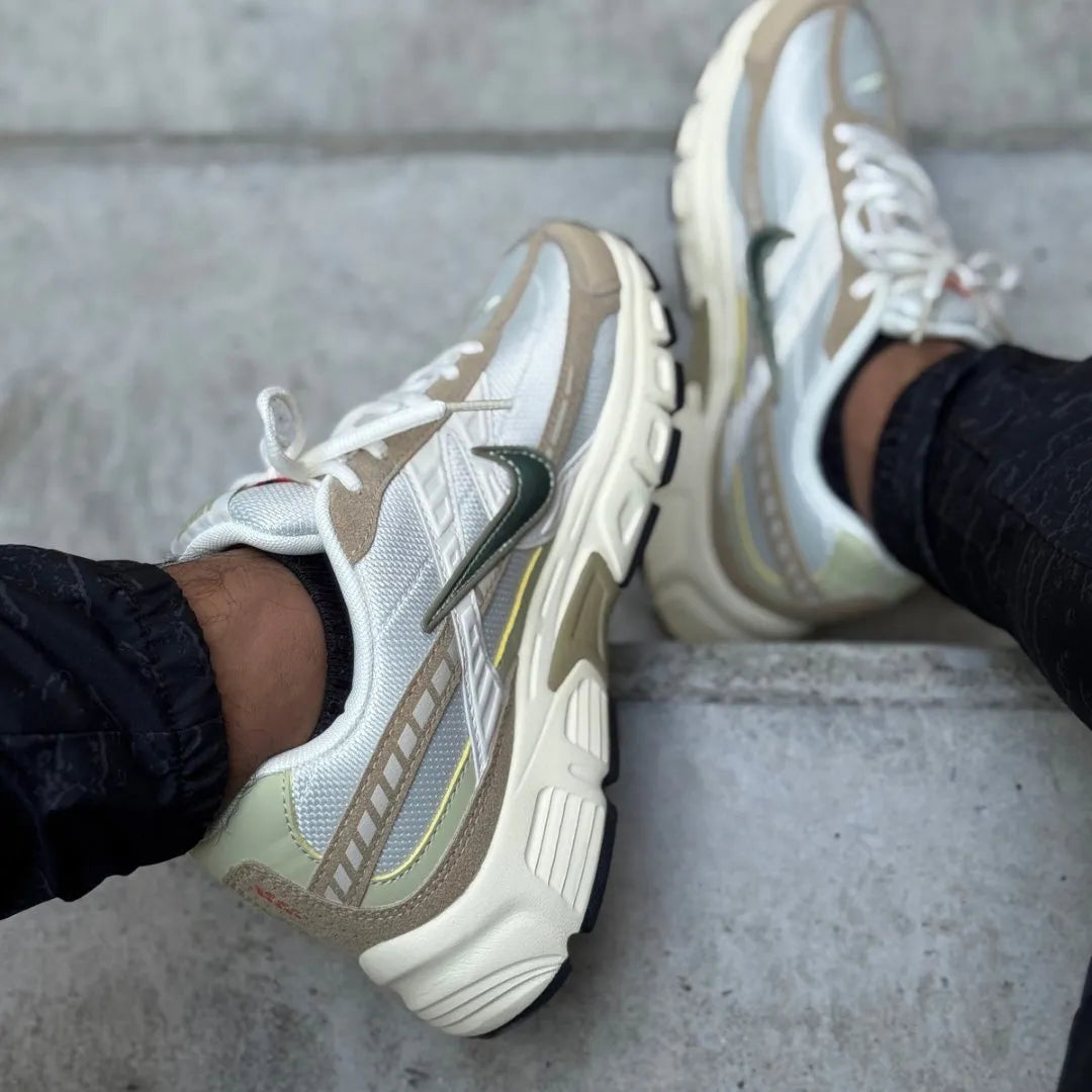 NIKE INITIATOR BEIGE VERDE